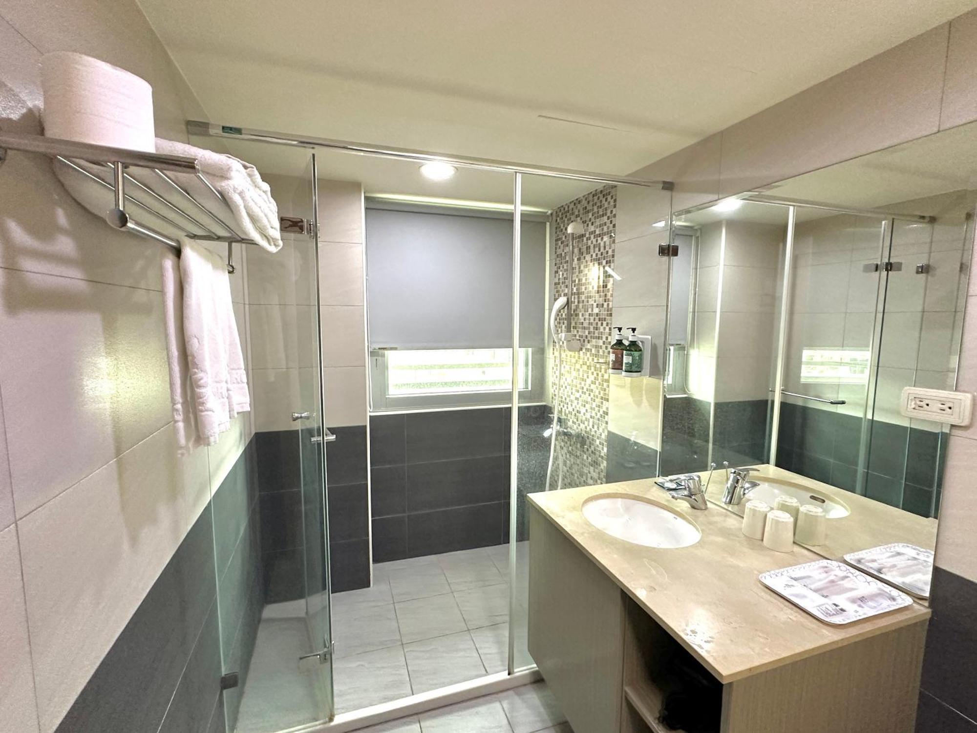 Mei Hotel 台中市 エクステリア 写真