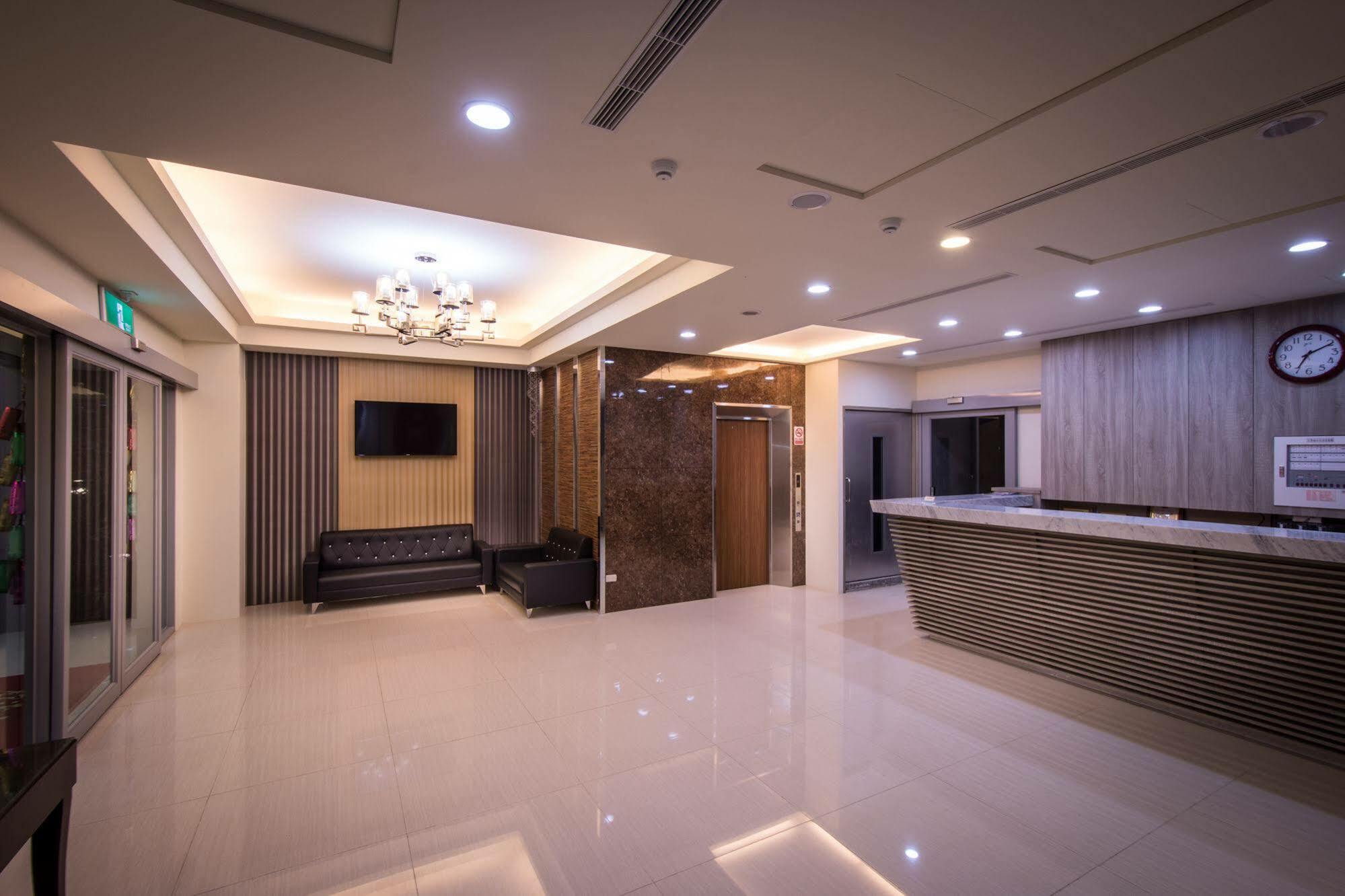 Mei Hotel 台中市 エクステリア 写真